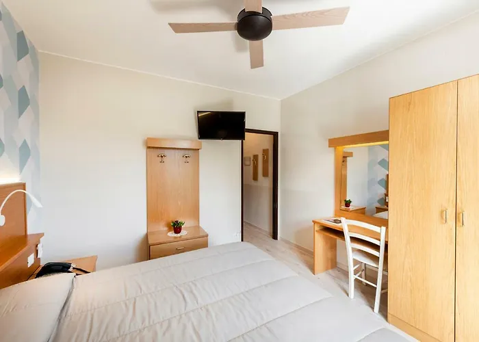 Hotel Argegno 3* Argegno