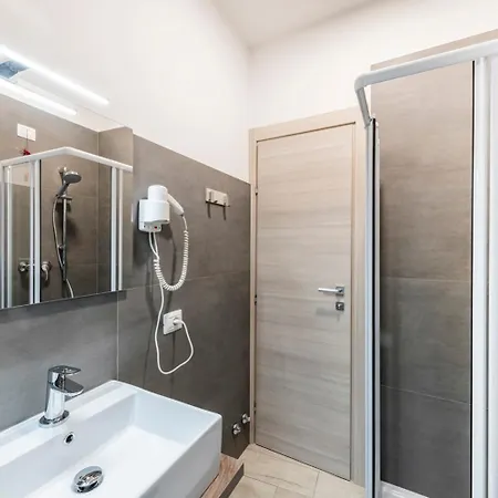 Hotel Argegno 3* Argegno