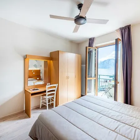 Hotel Argegno Отель 3*